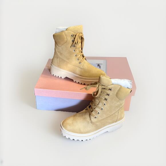 Lisa Vicky Shoes - Lisa Vicky Adapt Bootie Womens size 8 Camel Suede Boot Lace Up New